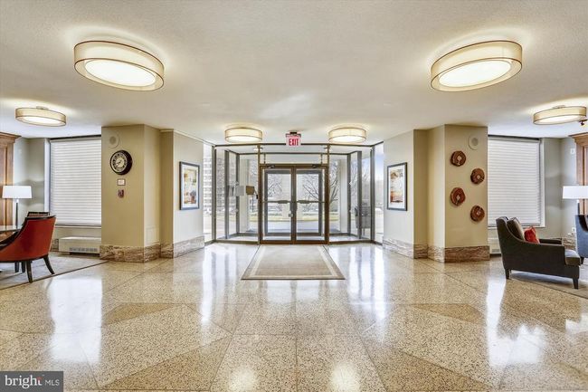 APT-1105B - 1121 University Blvd W, Condo with 3 bedrooms, 2 bathrooms and null parking in SILVER SPRING MD | Image 4