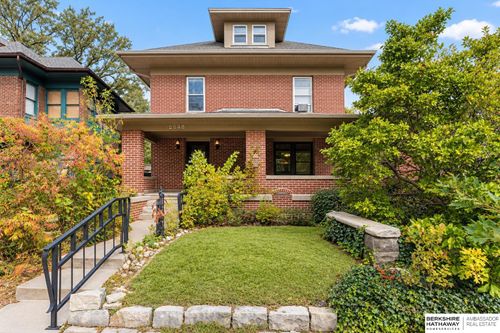 2648 Washington St, Lincoln, NE, 68502-2954 | Card Image