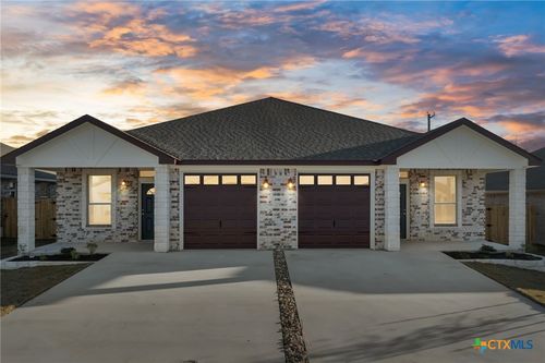 5204 Rose Garden Loop, Killeen, TX, 76542-7060 | Card Image