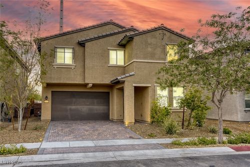 5737 Fleming St, North Las Vegas, NV, 89081-6911 | Card Image