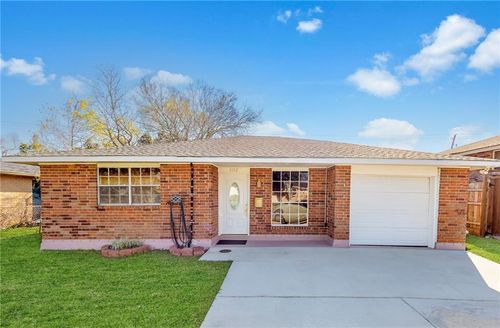 4152 W Loyola Dr, Kenner, LA, 70065-1614 | Card Image