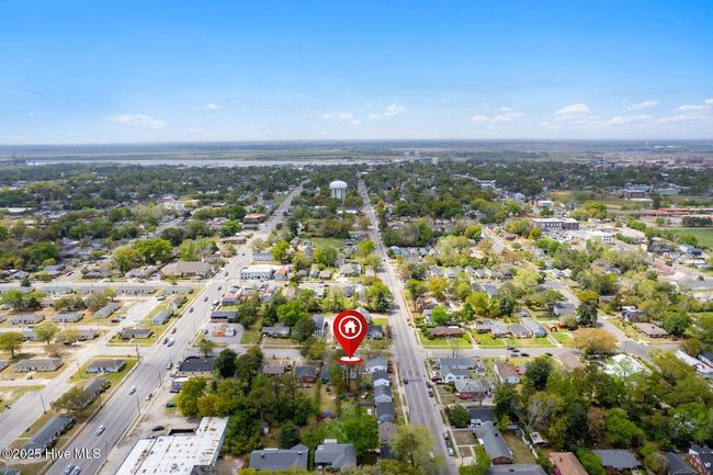803 S 14 Th St, House other with 2 bedrooms, 1 bathrooms and null parking in Wilmington NC | Image 28