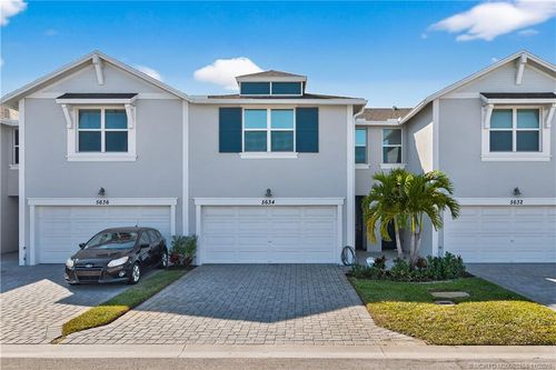 5634 Se Edgewater Cir, Stuart, FL, 34997-3500 | Card Image