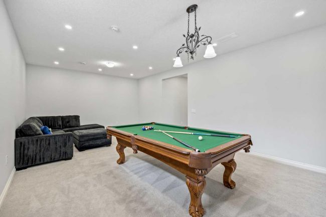 12 Creekstone Cove Sw, Home with 5 bedrooms, 3 bathrooms and 4 parking in Calgary AB | Image 37