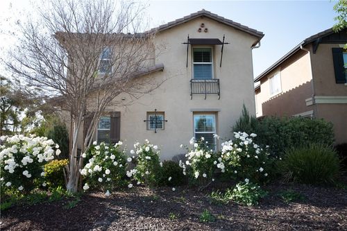 7255 Roselai Ct, Corona, CA, 92880 | Card Image