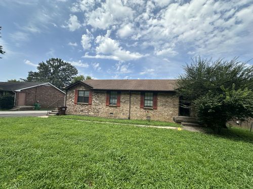 564 Tulip Grove Rd, Hermitage, TN, 37076-1734 | Card Image