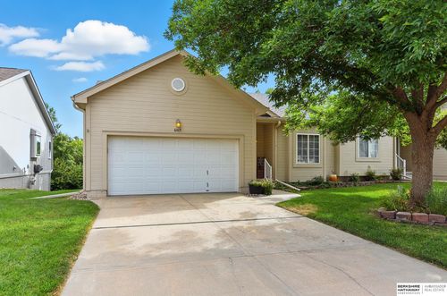 6017 S 116th St, Omaha, NE, 68137-5715 | Card Image