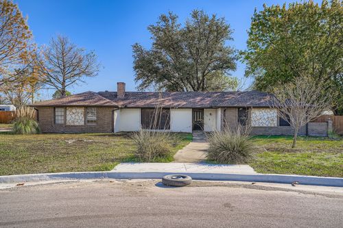 108 Pearly Top Dr, Glenn Heights, TX, 75154-8190 | Card Image