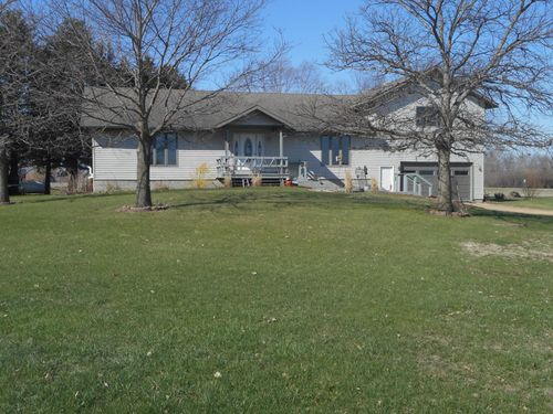 76 Blashack Street, Waldorf, MN, 56091 | Card Image