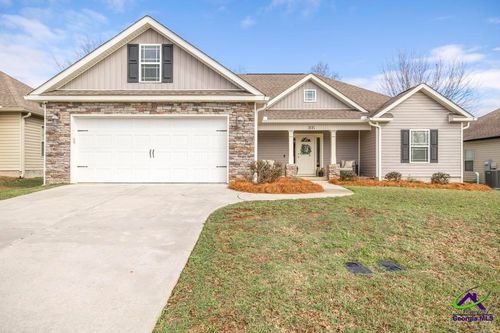 305 Gibson Circle, Kathleen, GA, 31047 | Card Image