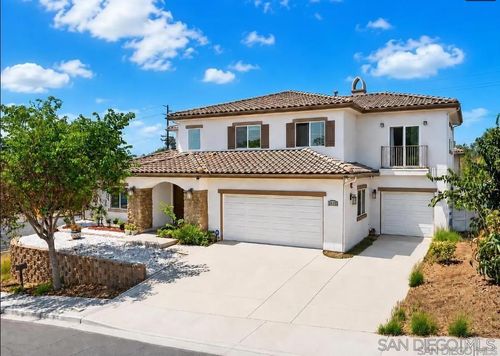 1675 Felicita Ln, Escondido, CA, 92025-5641 | Card Image