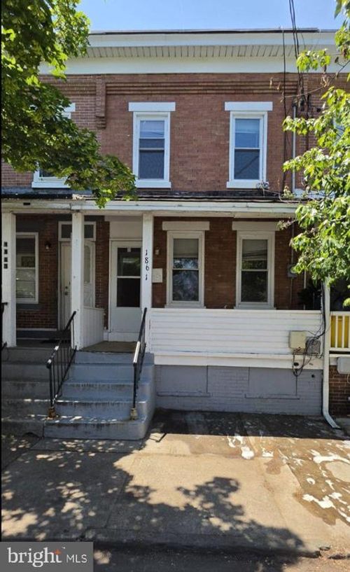 1861 Chestnut Ave, TRENTON, NJ, 08611-2701 | Card Image