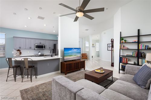 4808-3042 Driftwood Way, NAPLES, FL, 34109-8997 | Card Image