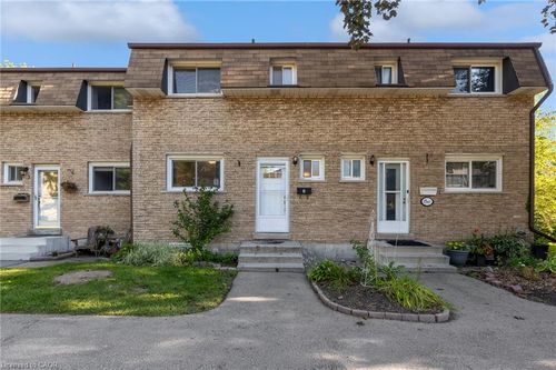 2-1420 Garth Street, Hamilton, ON, L9B1R6 | Card Image