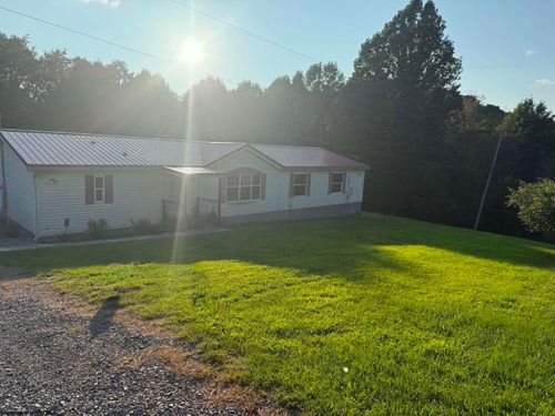 165 Everson Ln, Volga, WV, 26238-7489 | Card Image