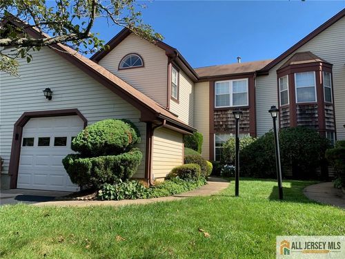 b-3 Edinburgh Dr, Monroe, NJ, 08831-5228 | Card Image