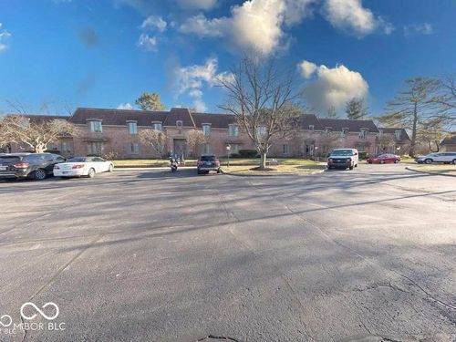 5525 Roxbury Ter, Indianapolis, IN, 46226-1568 | Card Image