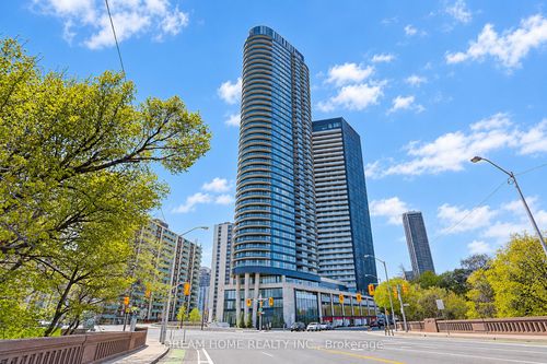 1622-585 Bloor St E, Toronto, ON, M4W0B3 | Card Image