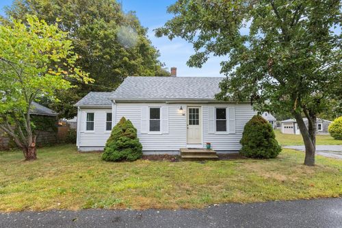 22 Terry Ct, Hyannis, MA, 02601-3201 | Card Image