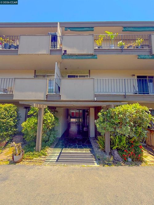 12-155 Canal St, San Rafael, CA, 94901-4373 | Card Image