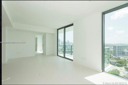 2709-501 Ne 31st St, Miami, FL, 33137-4476 | Card Image