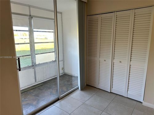 apt-112-8851 Sunrise Lakes Blvd, Sunrise, FL, 33322-1451 | Card Image