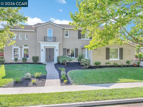 1077 Laguna Creek Ln, Pleasanton, CA, 94566-3486 | Card Image