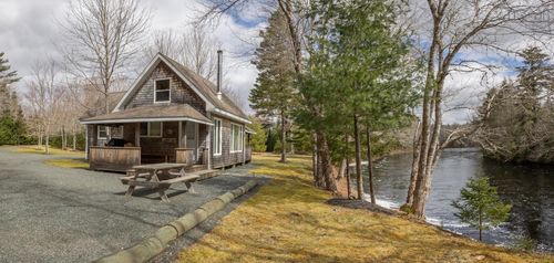 790 Depot Rd, East Kemptville, NS, B5A5P7 | Card Image