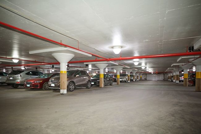 APT-1704 - 7033 N Kedzie Ave, Condo with 2 bedrooms, 2 bathrooms and 2 parking in Chicago IL | Image 28