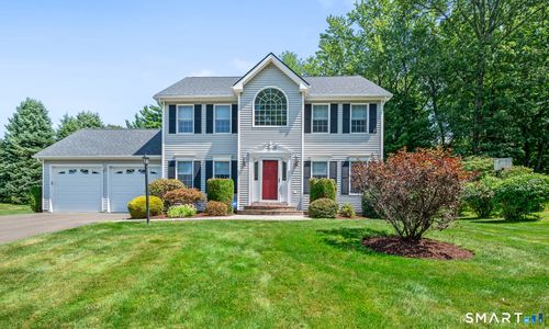 386 Georgetown Dr, Watertown, CT, 06795-3360 | Card Image