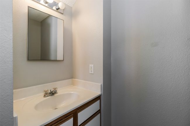 Half Bath Located downsatirs | Image 22