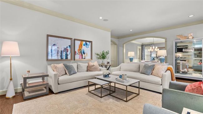 5558 Aspen St, House other with 5 bedrooms, 7 bathrooms and 3 parking in Bellaire TX | Image 4