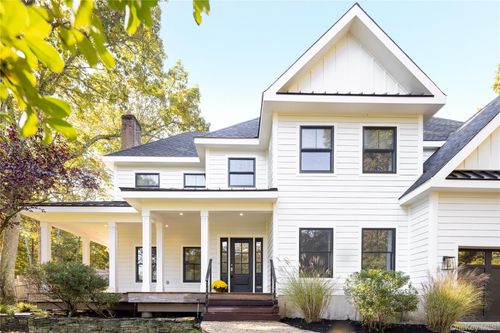 480 Eastwood Dr, Cutchogue, NY, 11935-2208 | Card Image