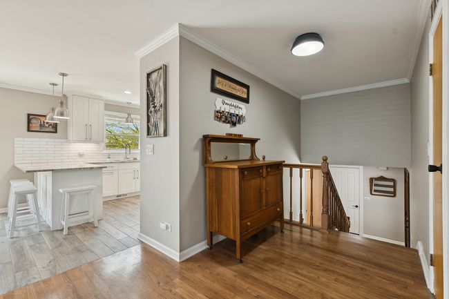5832 Lenox Rd, House other with 5 bedrooms, 3 bathrooms and 2 parking in Lisle IL | Image 7