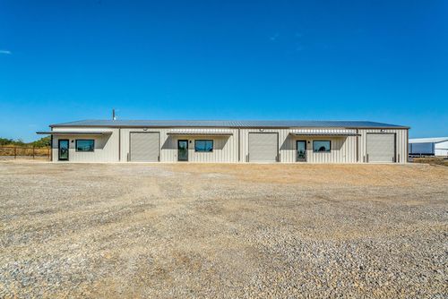 3001 Cox Rd, Millsap, TX, 76066-2817 | Card Image