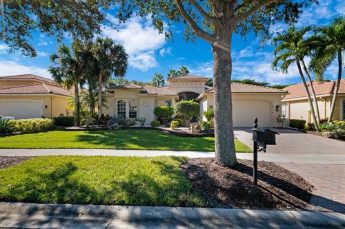 8691 Tierra Lago Cv, Lake Worth, FL, 33467-6984 | Card Image