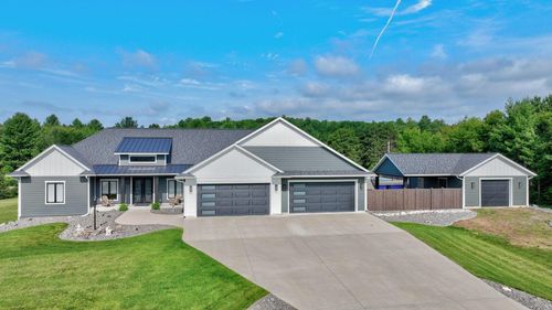 S4656 Rygg Road, Eau Claire, WI, 54701 | Card Image