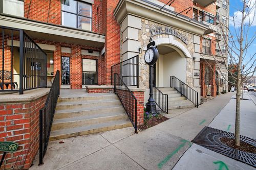 apt-312-1803 Broadway, Nashville, TN, 37203-2761 | Card Image