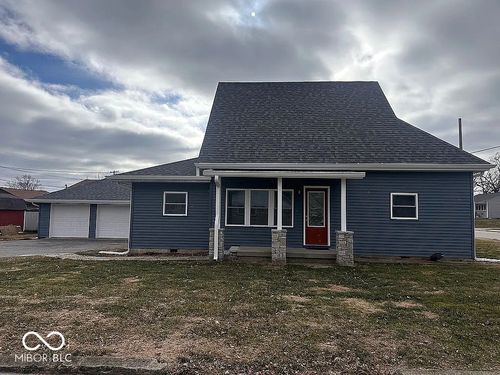 409 S Graham St, Martinsville, IN, 46151-2204 | Card Image