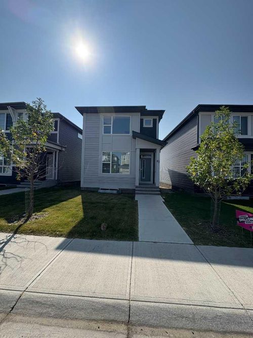 83 Corner Meadows Grove Ne, Calgary, AB, T3N2C2 | Card Image