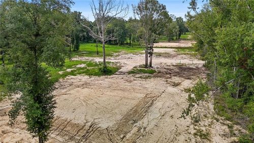 39540 Lees Landing Rd, Ponchatoula, LA, 70454-5927 | Card Image