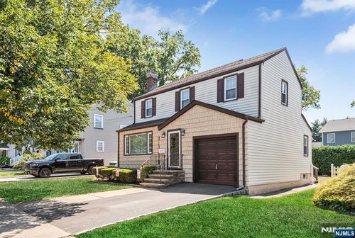 77 Ernst Ave, Bloomfield, NJ, 07003-4508 | Card Image