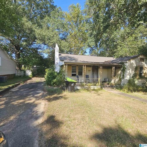 221 S Cannon Ave, Sylacauga, AL, 35150-3319 | Card Image