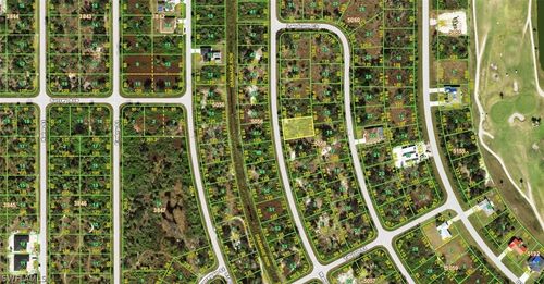 7064 Manniz Rd, Port Charlotte, FL, 33981 | Card Image