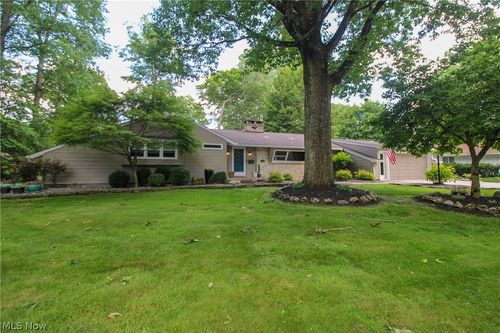 7293 Indian Trail, Youngstown, OH, 44514 | Card Image