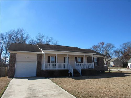 304 Kingdom Estate Dr, Fayetteville, NC, 28301-6232 | Card Image