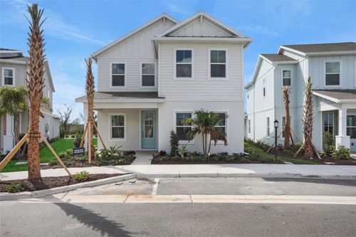 138 Bragg Ln, LAKEWOOD RANCH, FL, 34240-5924 | Card Image