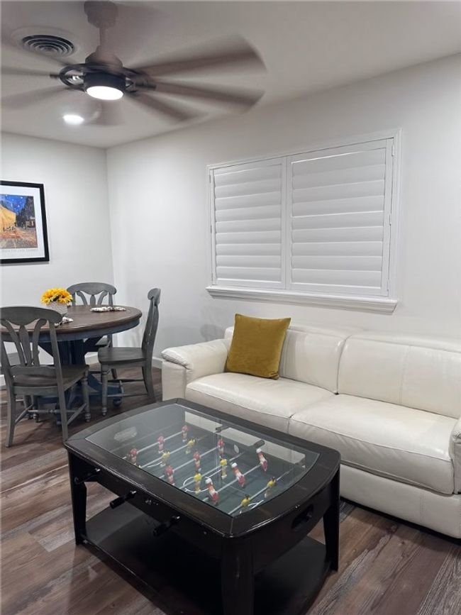 APT-3 - 1601 Ocean Dr, Condo with 2 bedrooms, 0 bathrooms and null parking in Corpus Christi TX | Image 21