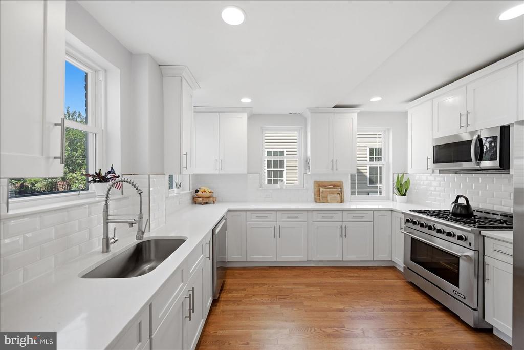 Residential in WASHINGTON