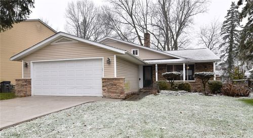 6528 Copley Avenue, Solon, OH, 44139 | Card Image